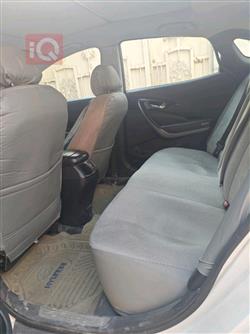 هيونداي أزيرا